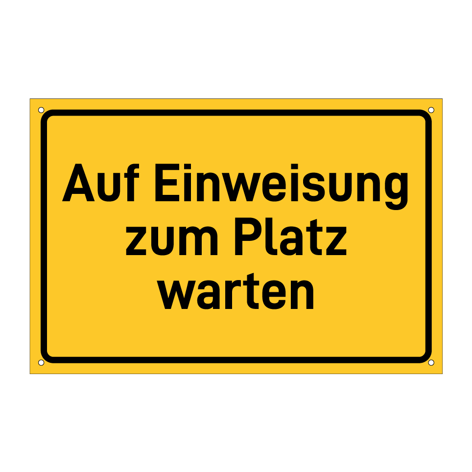 Auf Einweisung zum Platz warten