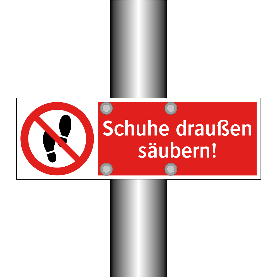 Schuhe draußen säubern!