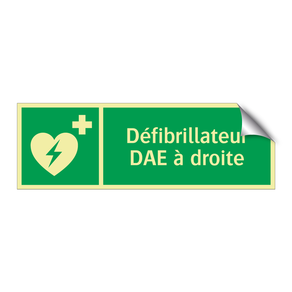 Défibrillateur DAE à droite