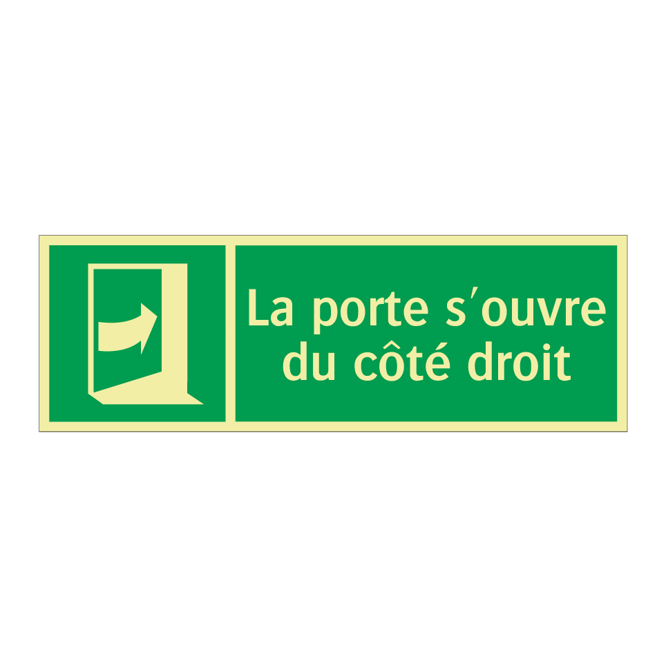 La porte s'ouvre du côté droit