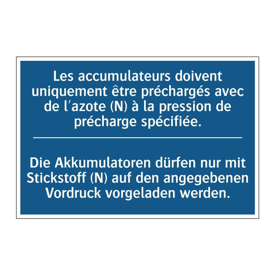 Die Akkumulatoren dürfen nur mit  /.../ - Les accumulateurs doivent uniquement  /.../