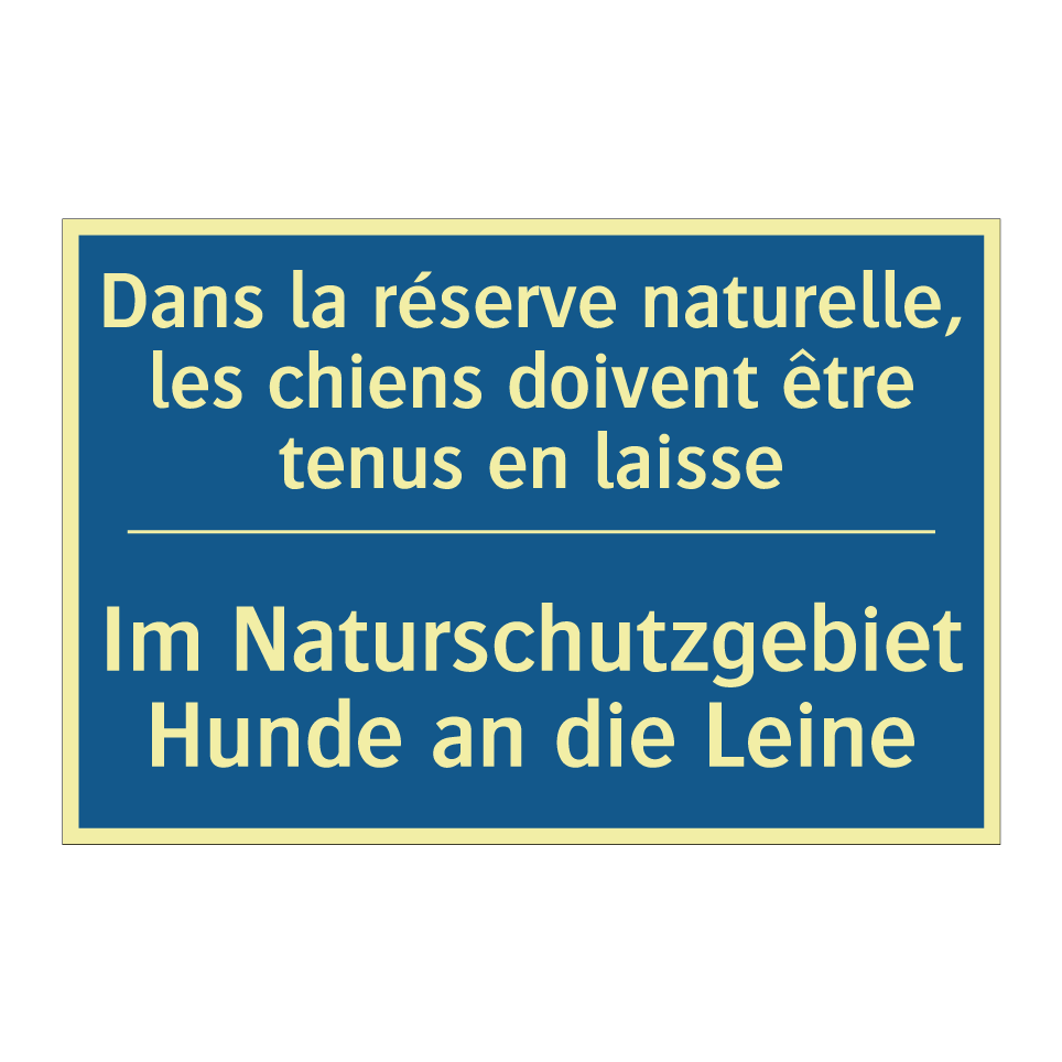 Im Naturschutzgebiet Hunde an  /.../ - Dans la réserve naturelle, les  /.../