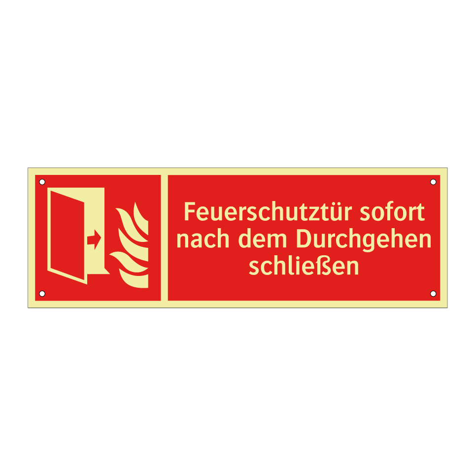 Feuerschutztür sofort nach dem Durchgehen schließen