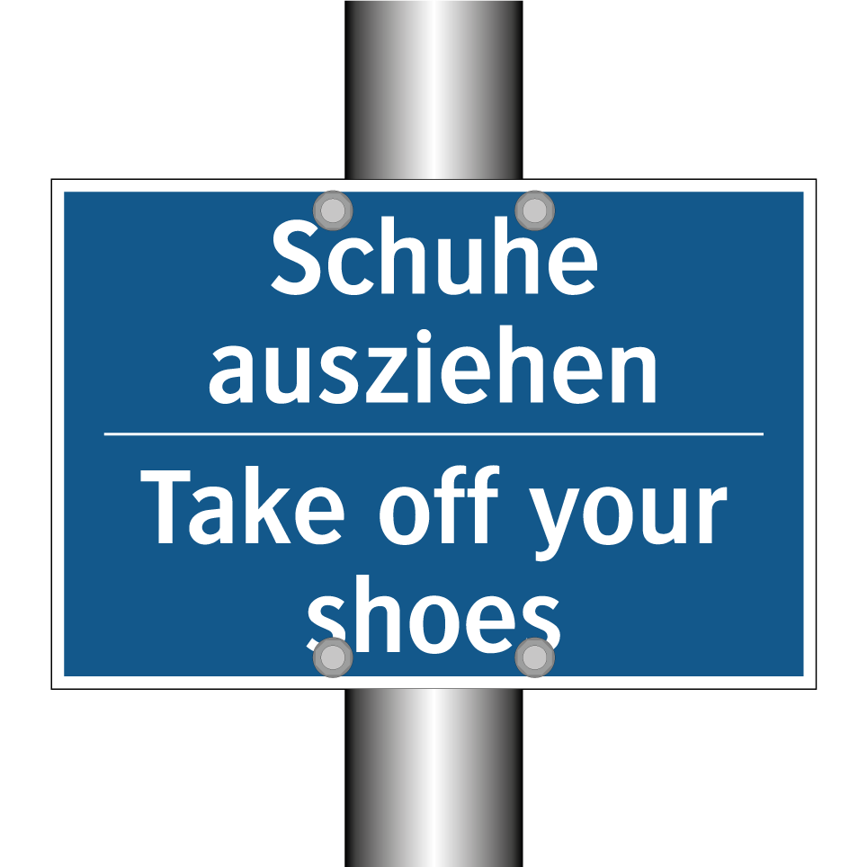 Schuhe ausziehen - Take off your shoes