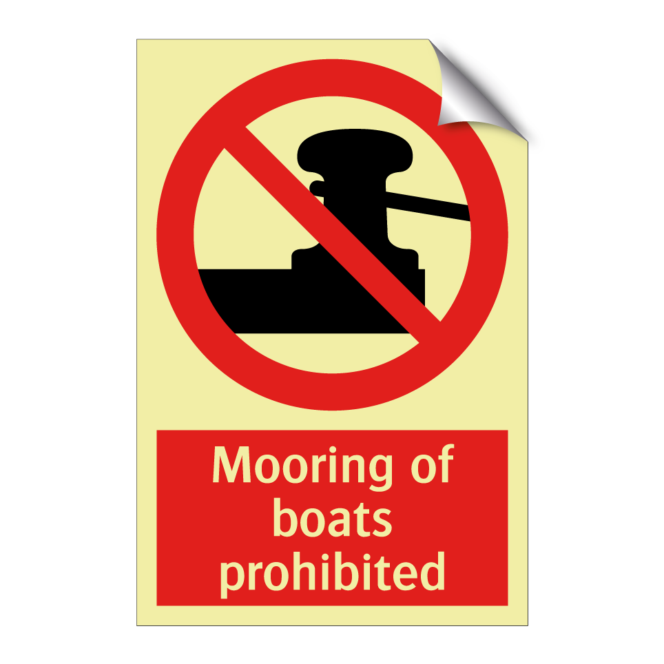 Mooring of boats prohibited