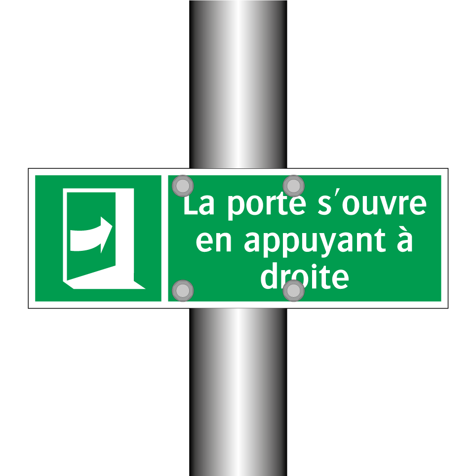 La porte s'ouvre en appuyant à droite