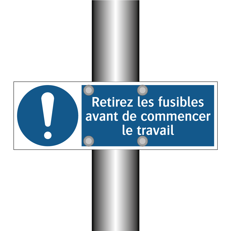 Retirez les fusibles avant de commencer le travail