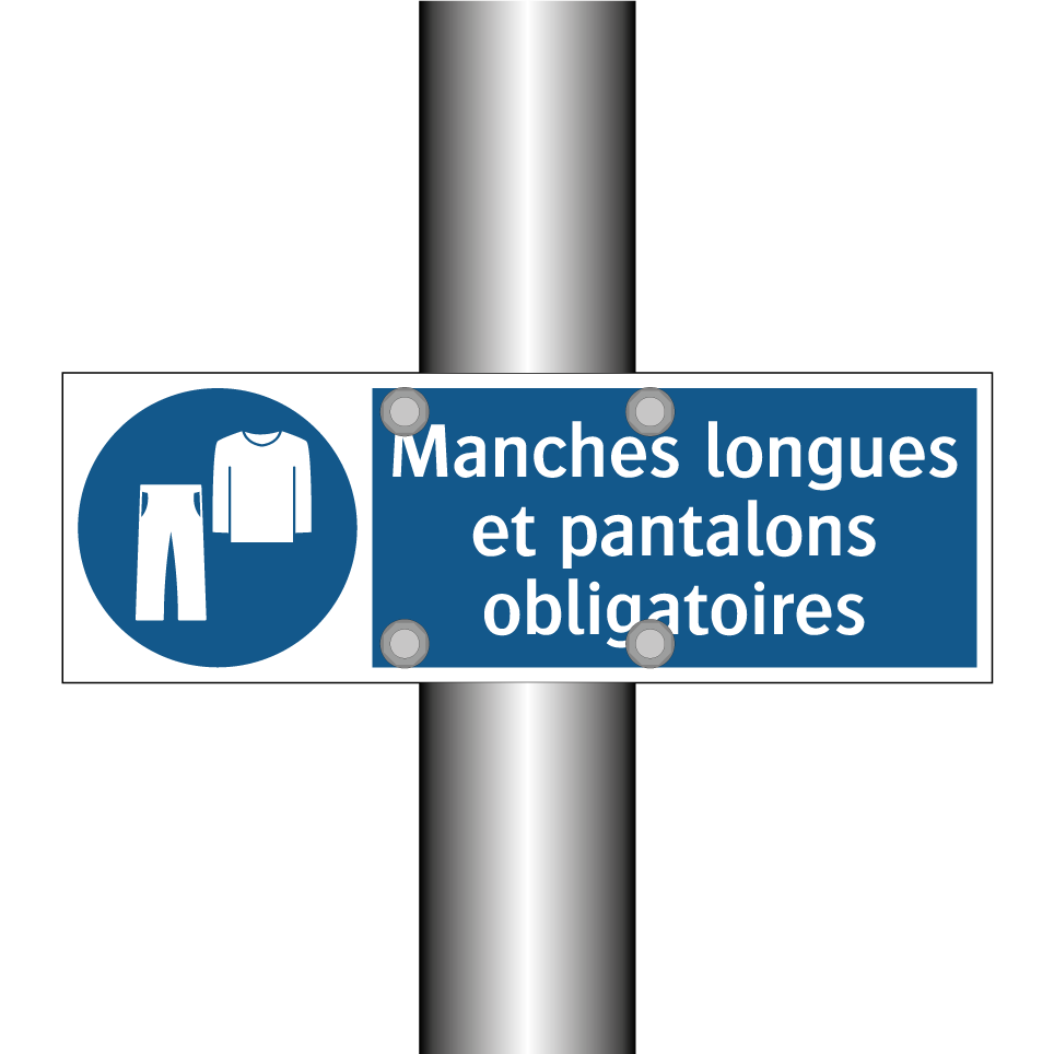 Manches longues et pantalons obligatoires