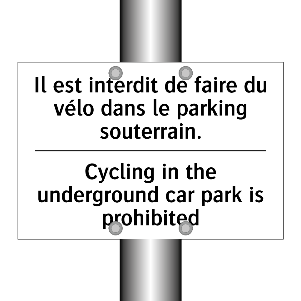 Il est interdit de faire du vélo  /.../ - Cycling in the underground car  /.../
