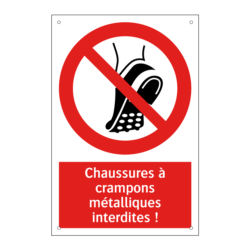 Chaussures à crampons métalliques interdites !