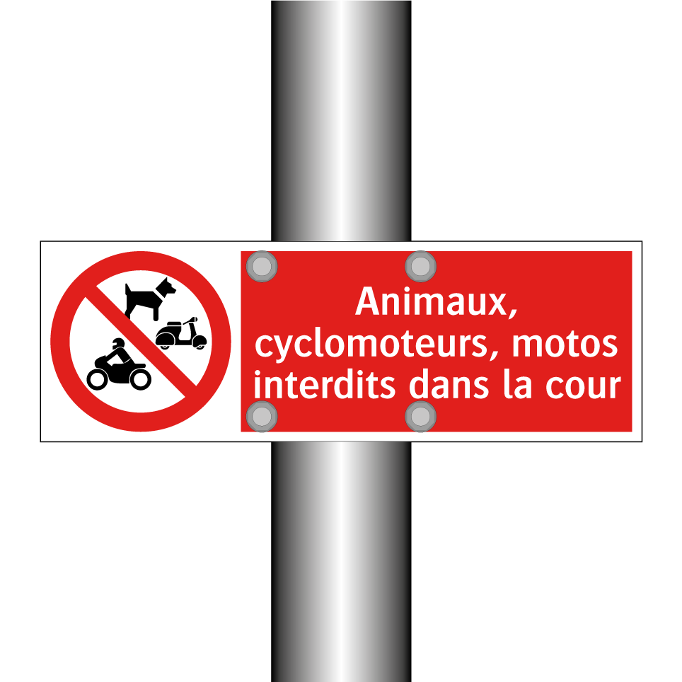 Animaux, cyclomoteurs, motos interdits dans la cour