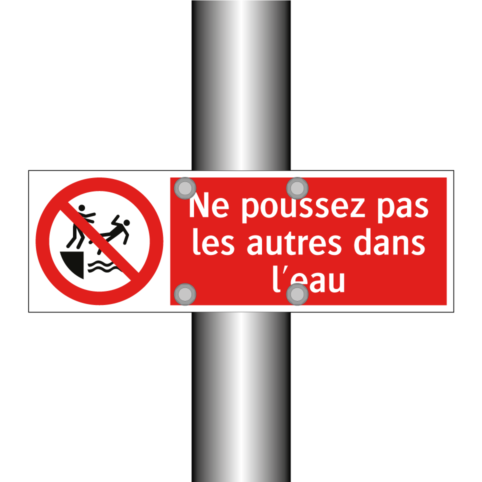 Ne poussez pas les autres dans l'eau