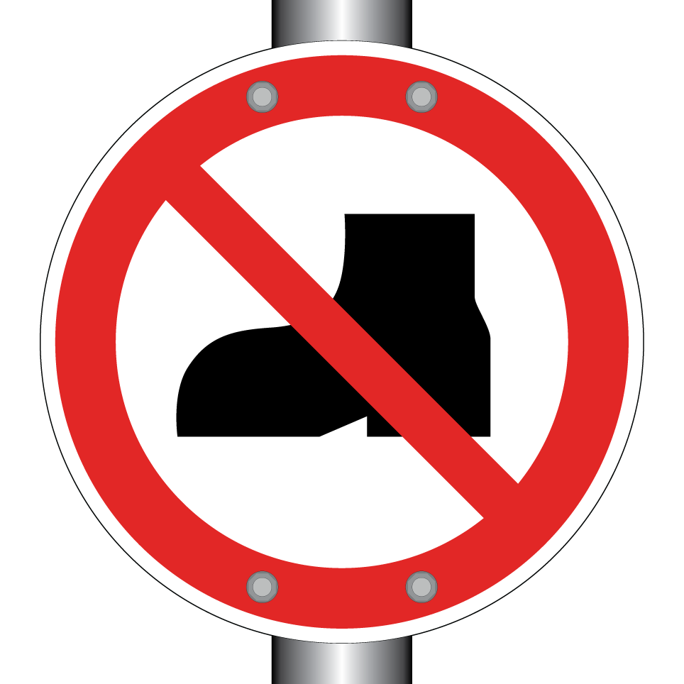 P060 Tragen von Straßenschuhen verboten